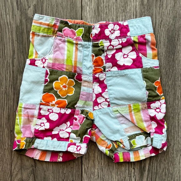 Gymboree Hibiscus Plaid Shorts - Picture 1 of 4